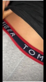 เพื่อนสาวเซ็กซี่ของน้องสาวต่างสายปลุกฉันมาก fuck