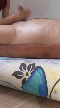 Masssage,handjob and Sucking Dick