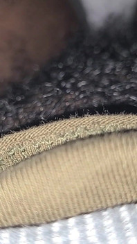 Duro orgasmo feminino enquanto assiste pornô