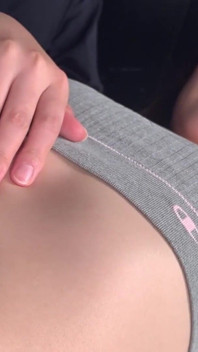 Rei Aino吮吸、感觉、变形 - 极致快感下的肚脐（第3部分）