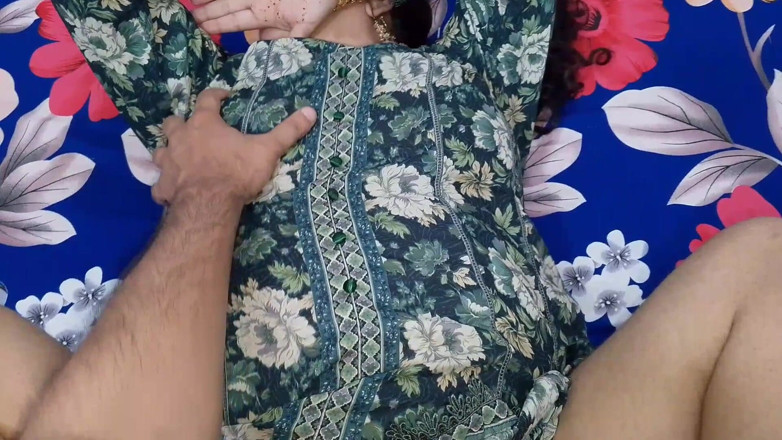 RedQueenRQ: Soțul nu este acasă