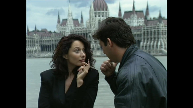 Hard Accademy: Erika Dan Julie Memompa Mereka Susu (film)