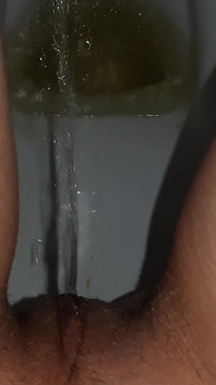 In a Public Toilet, I Jerk off and Pee at the Same Time
