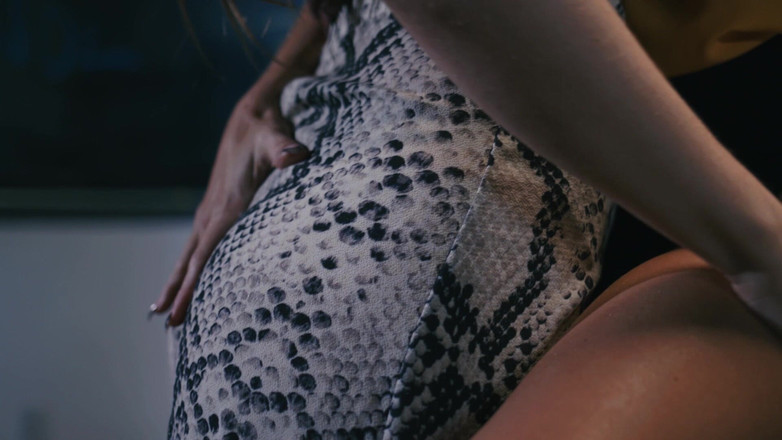SweetheartVideo: Dívky se líbají Dívky 25_scene 2_kiss &amp; Tell