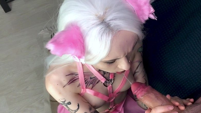 Eva Barbie: La sorellastra chiede di scoparla nel culo e di sborrarle...