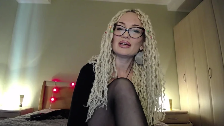 BadAssBitch: Valentain's Day for Loser (verbal Humiliation)