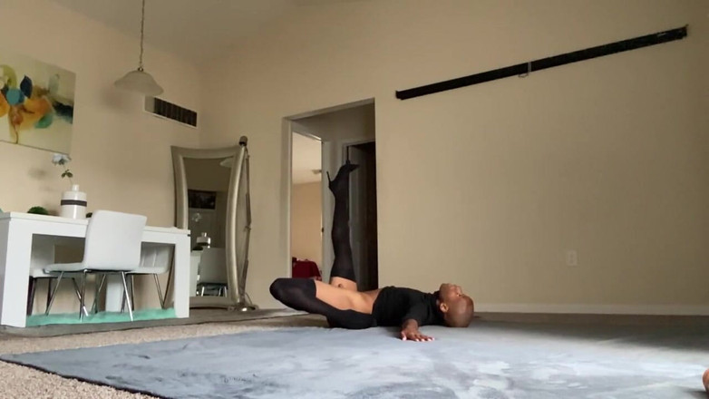 Karma Rainbow Smith D: Невакциновані знаєте вібрацію, чи не так?