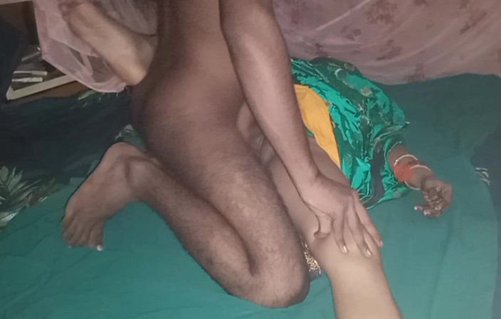 Sital: 新しいインドのビューティーフルなムスリムデシ女の子のホットポルノ