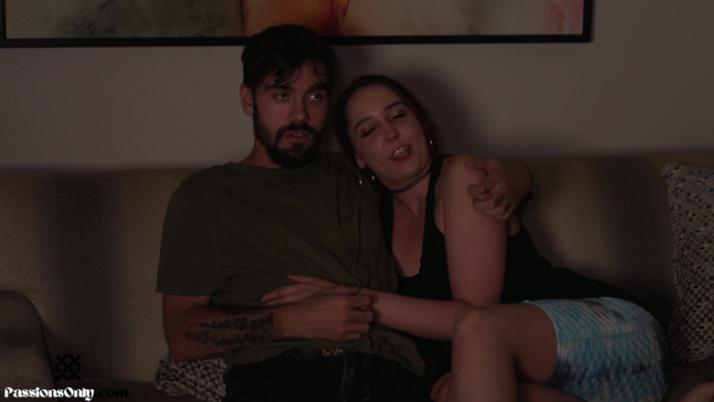 Passions Only: Il ragazzo viene premiato per aver fatto le faccende