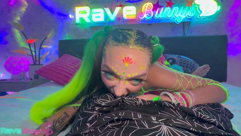 Rave Bunnys: Scarlett Rosewood Kneels in Fishnets and Strokes Brian Omally's Cock!