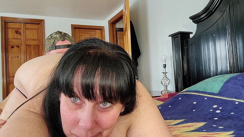 Falicha Karr: Me puse solitaria y cachonda y me follé a mi...