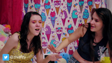 Ziva Fey: Ziva Fey e Mewchii Fey - concorso di trattenute del respiro!