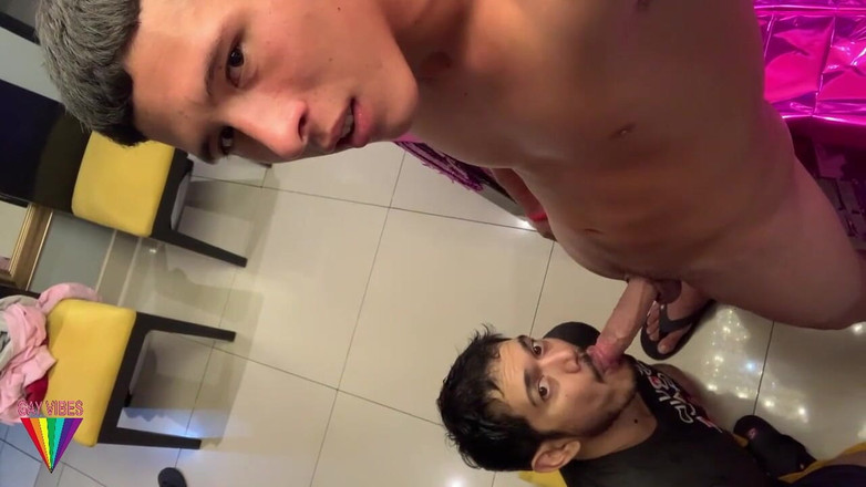 The Substance: Mein Stiefbruder lässt mich nach der Party seinen Monsterschwanz kosten!