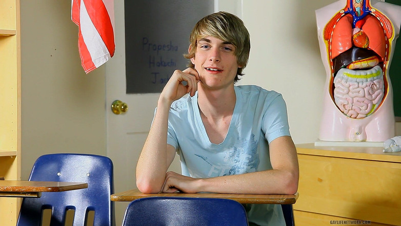 Teach Twinks: Красуня Престон Ендрюс має кілька речей, якими можна поділитися