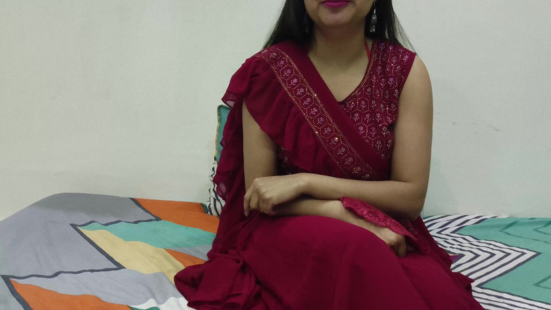 Saarabhabhi6: Гаряча індійська саара бхабхі лиже пизду і жорсткий трах для навчання першому сексу девару.