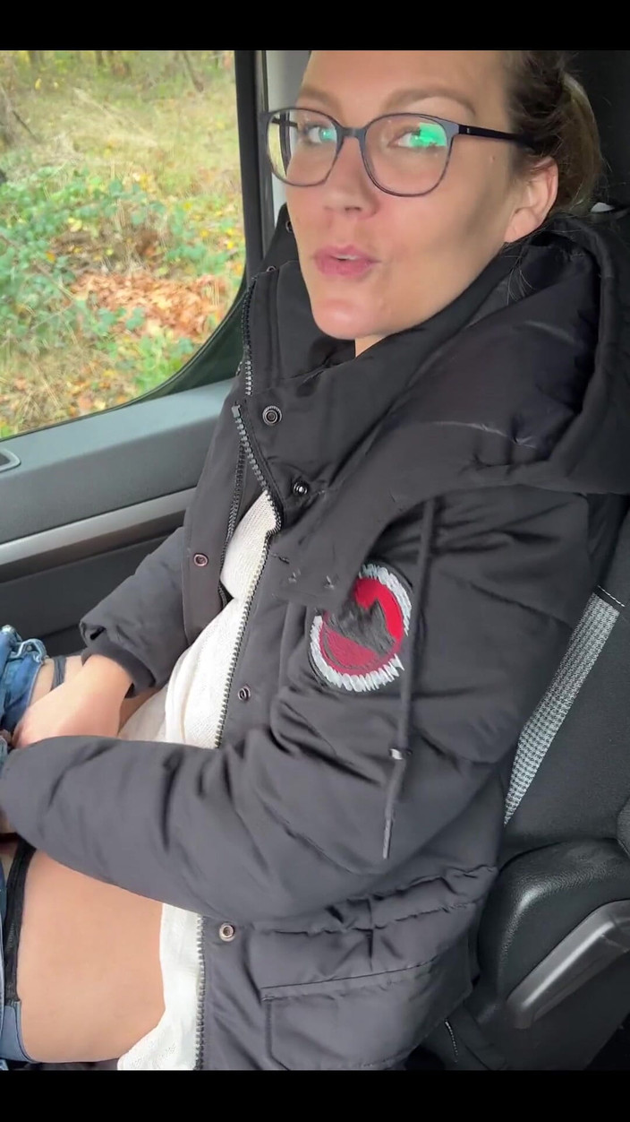 Daddys Luder: Я мастурбував на вулиці