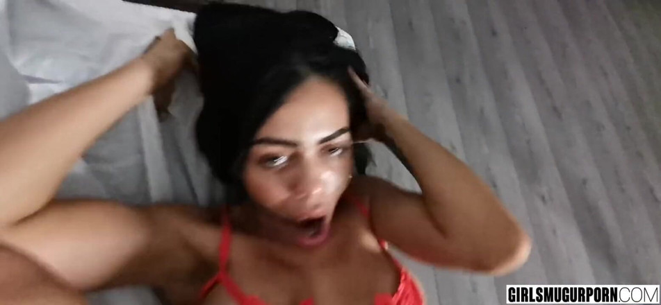 Mugur's World: Big booty Columbian Canela Skin gets fucked by Mugur