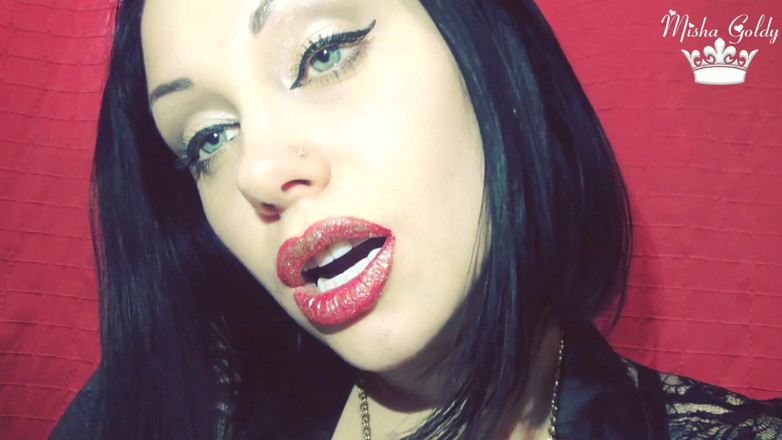 Goddess Misha Goldy: Rote lippen mit goldenem zur zeit