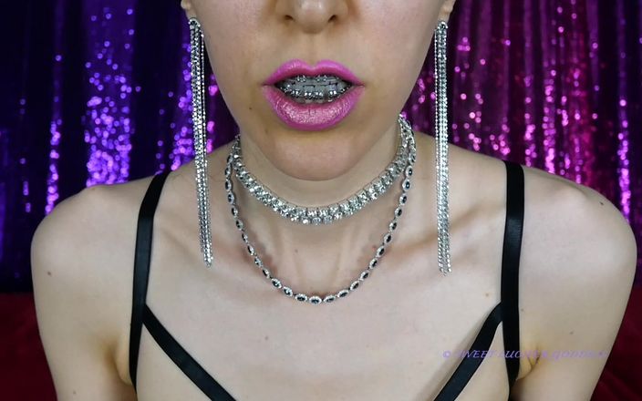 Rebecca Diamante Erotic Femdom: Shiny Lips and Oiled Small Tits Worship