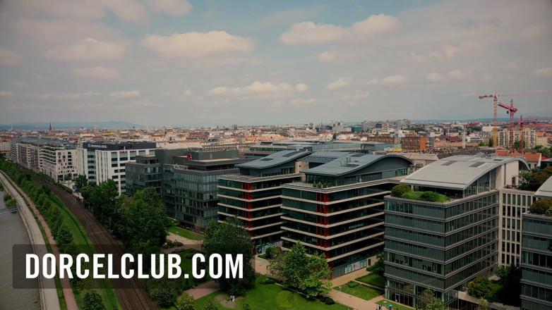 Dorcel Club: Intenso sesso anale con la bellezza bionda Cherry Kiss
