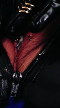 Video seks lesbian arya grander si cewek lesbian dengan tubuh super montok lagi asik muasin memeknya - pov