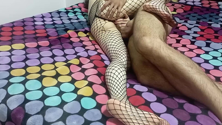 SultryStyles: Manželka Ve Spodním Prádle Dostane Rozmazaný POV Záběr Zblízka (celé Video)