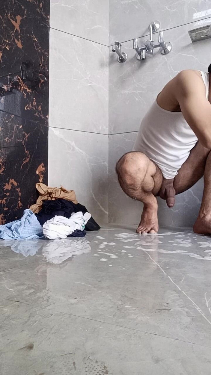 Rajasthani-old-lover: Desi young boy enjoy washing father's underwear