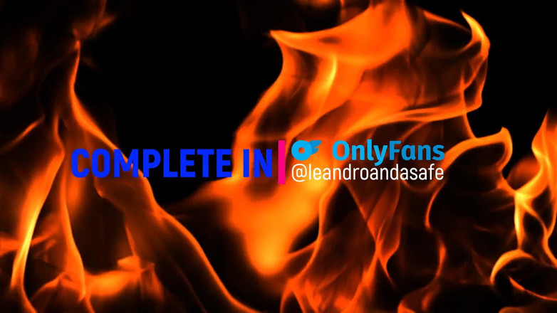 Leandro e Asafe: 给穿着白色内衣的男人。