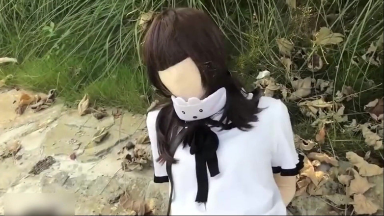 Aisan girl bondage: Outdoor BDSM Girl
