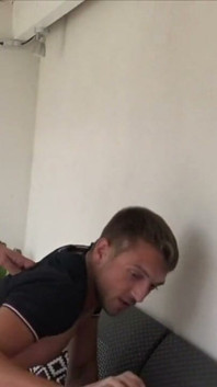 Dışarıdaki arkadaşlarımla beni siktir et
