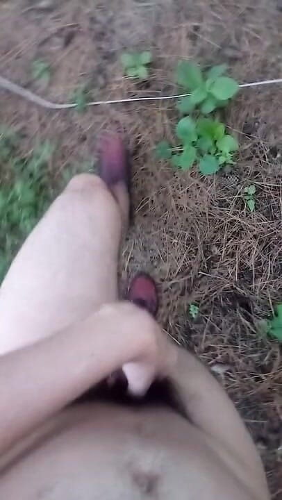 Exhib94: Walking naked near the warehouse and abandoned locker room