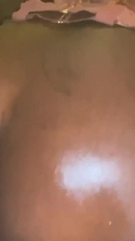 Kiajewelsxx pantat seksi