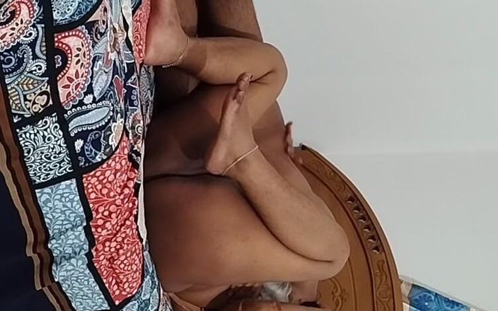 akashprimex790: Sexy Bhabi ničí kundičky