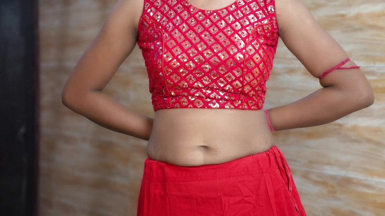 Neha Gupta: Desi Girl Solo