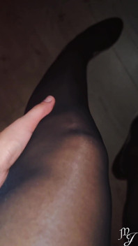 Humiliation : une poupée de chatte pour toi, ma chatte va maintenant rester inaccessible - Maitresse Julia