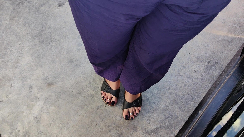 Goddess Lena: Birkenstock'ta açık havada