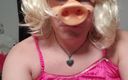 Horny Andrea: Mlle piggy