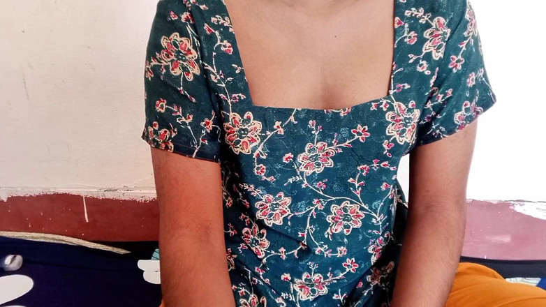 Black Beauty20: Indický učitel hardcore šuká se svou 18+ studentkou ve třídě