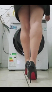 Can you spot that I'm not wearing any panties? 
