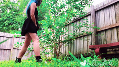 kactus kutie: 私の桑の木のそばでおしっこ