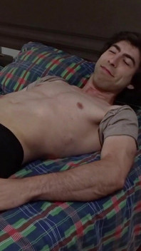Watch How Lucas Cums in His Bed