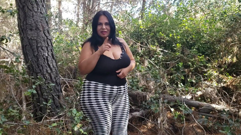 Riderqueen: Stepmom walking in forest