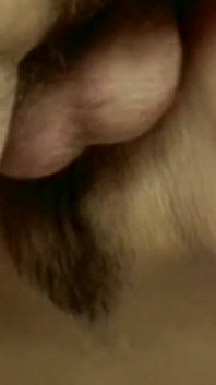 Dwie chciwe milf dzielą każdy gorący ładunek