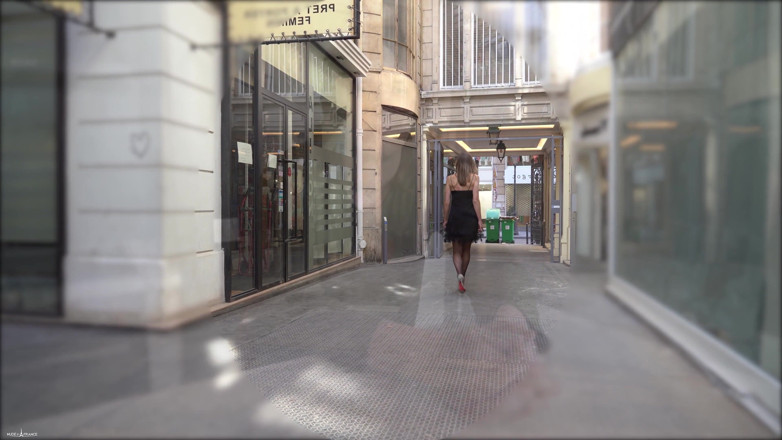 Nude in France: Robin, winner of our competition, takes her virginity with Sixtine