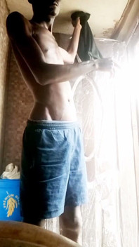 I Show It Come and Bath with Me