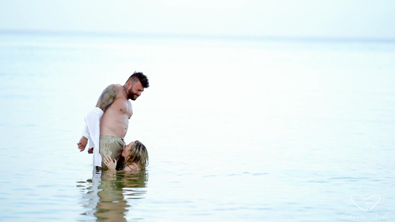 CharlieForde: Shoreside představuje Charlie Forde, Logan Stapleton