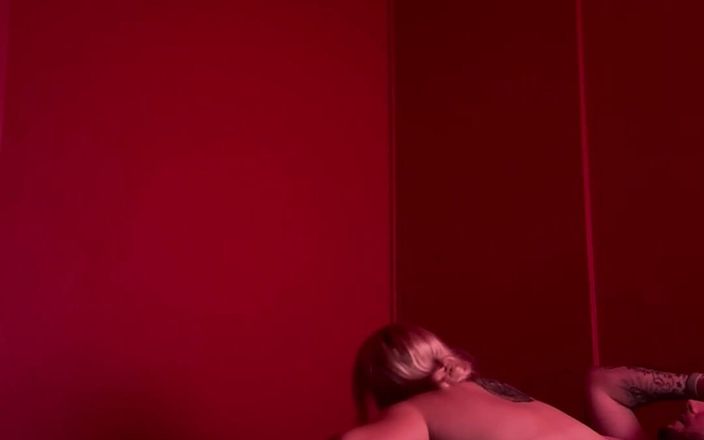 Bonieclydeerotik: Clyde Bonie porno sinemasında