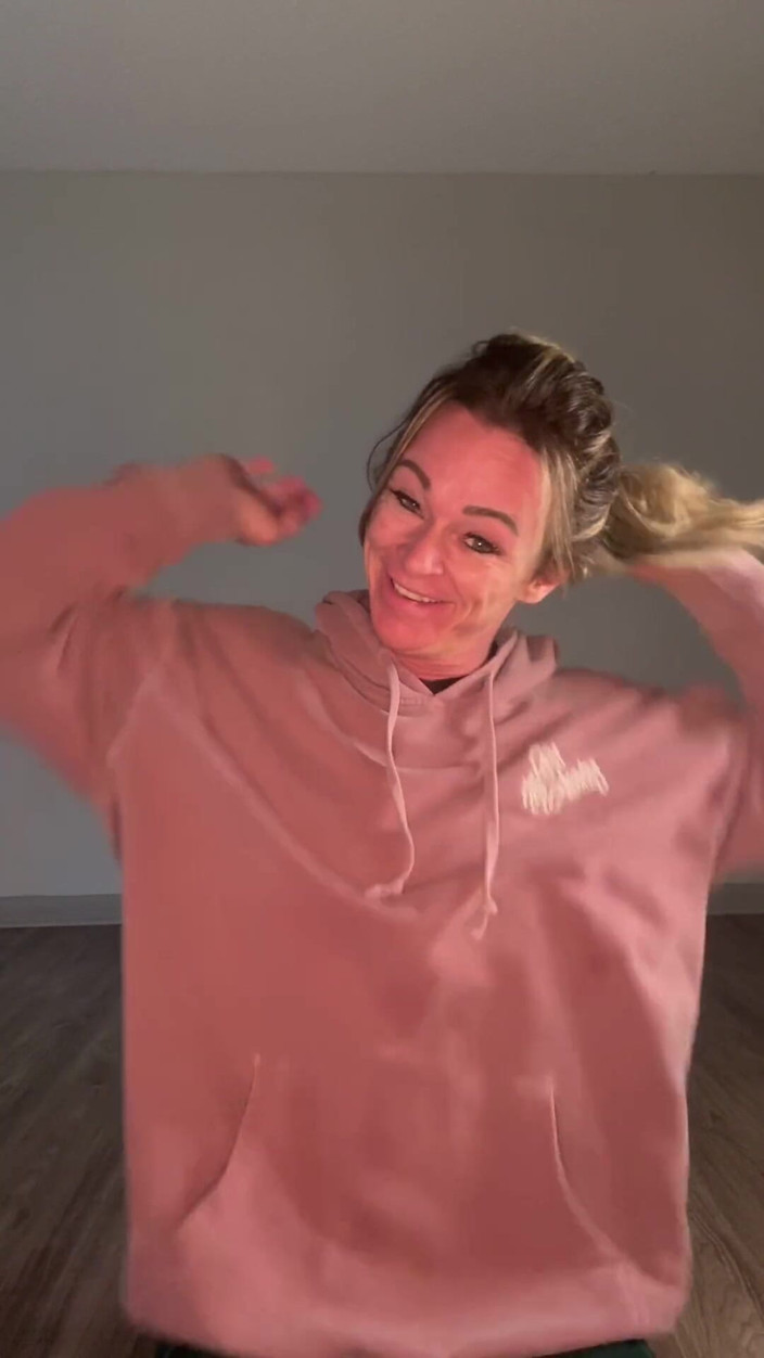 Simone Steele: Naked Progress Check