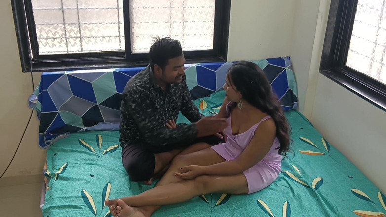 Horny Indian Couple: Bini desi sebenar blowjob