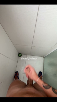 A Classic Post-sex Shower-time Orgasm